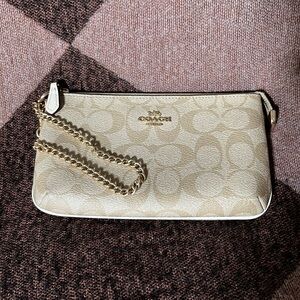 Used coach wristlet